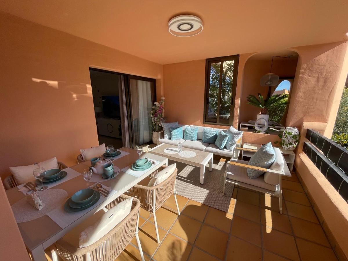 Casares Beach Golf Apartment With Private Garden Direct Pool Access Exterior foto