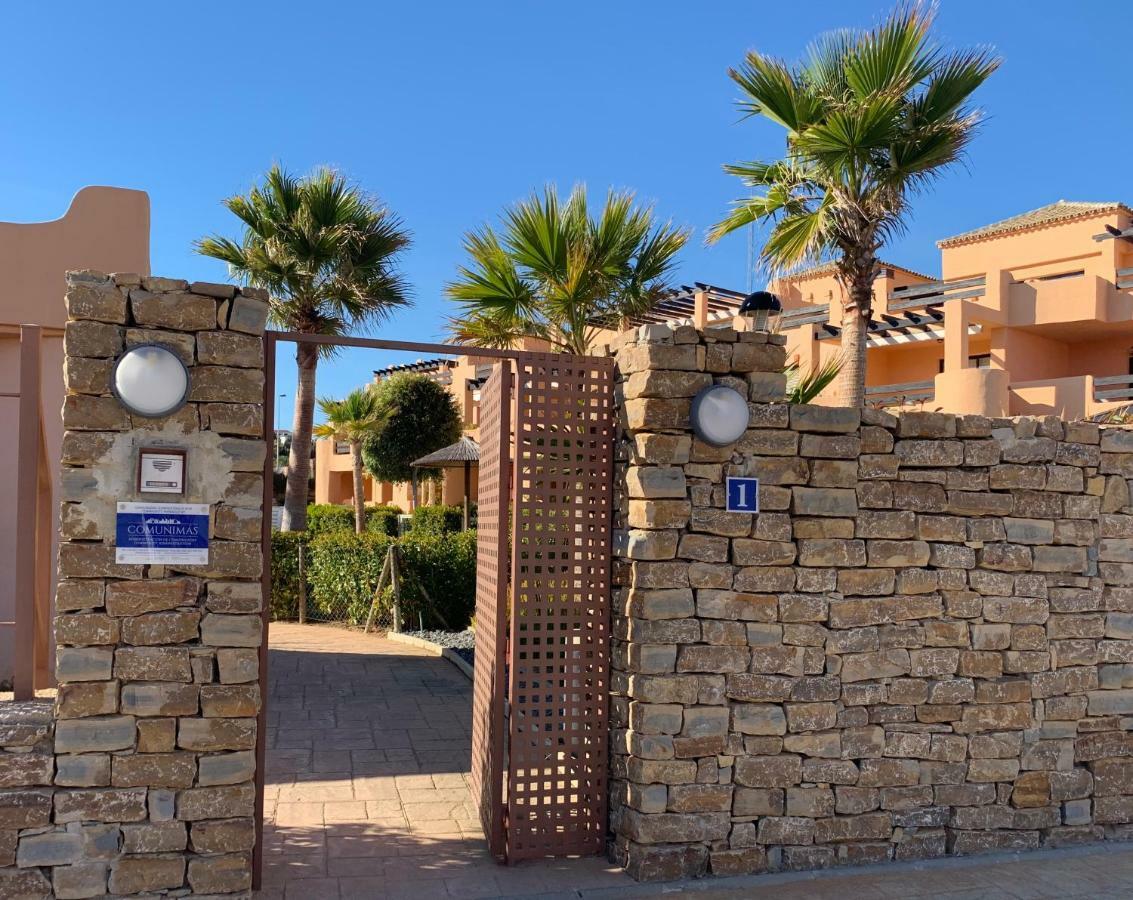 Casares Beach Golf Apartment With Private Garden Direct Pool Access Exterior foto